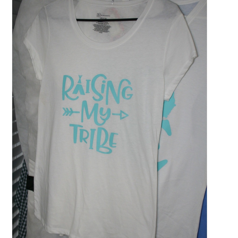 No Boundaries Raising My Tribe Graphic Tee White Blue NJ16T106HB Large 11-13
